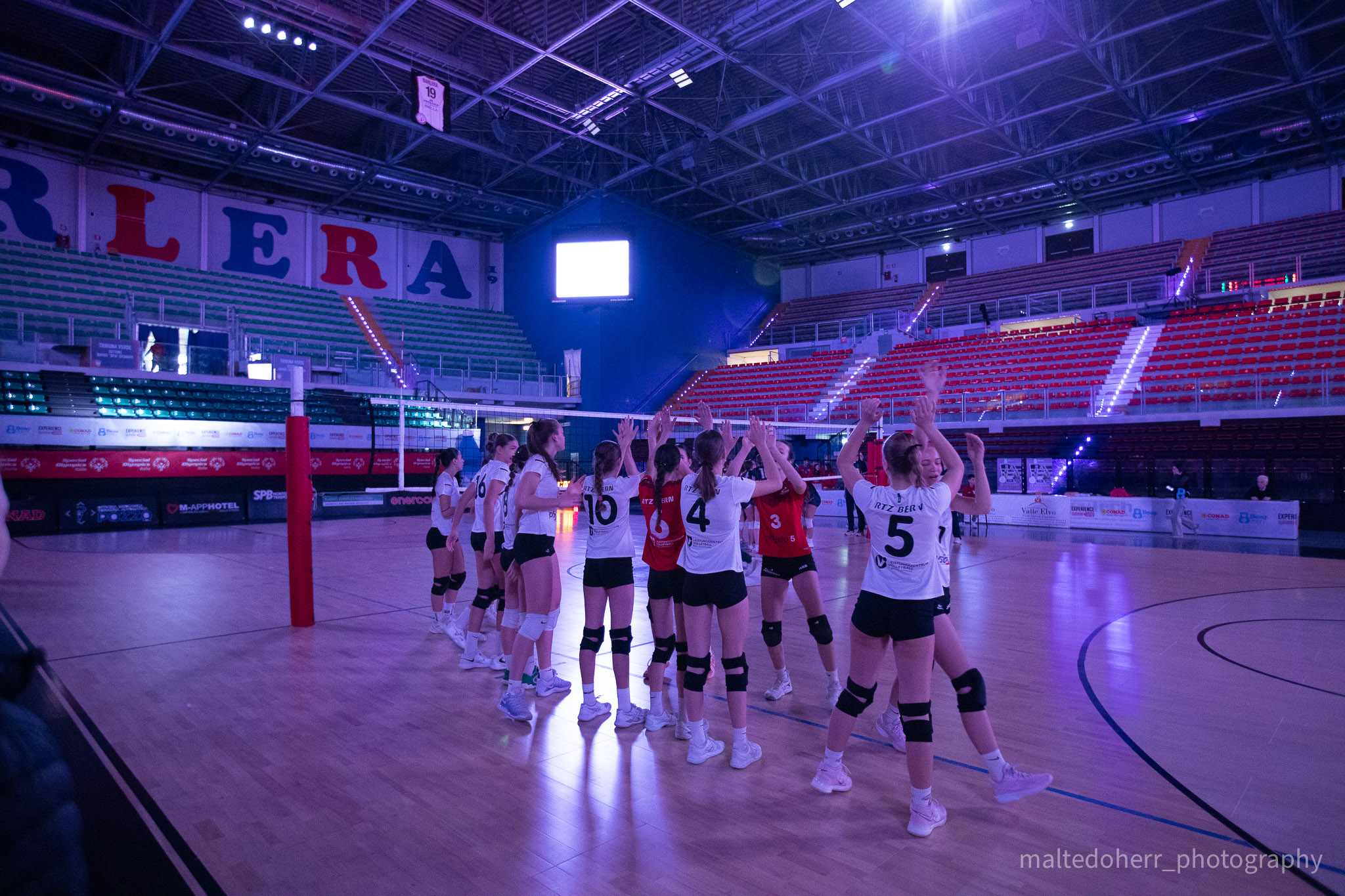 Bear Wool Volley 2026 — Abklatschen